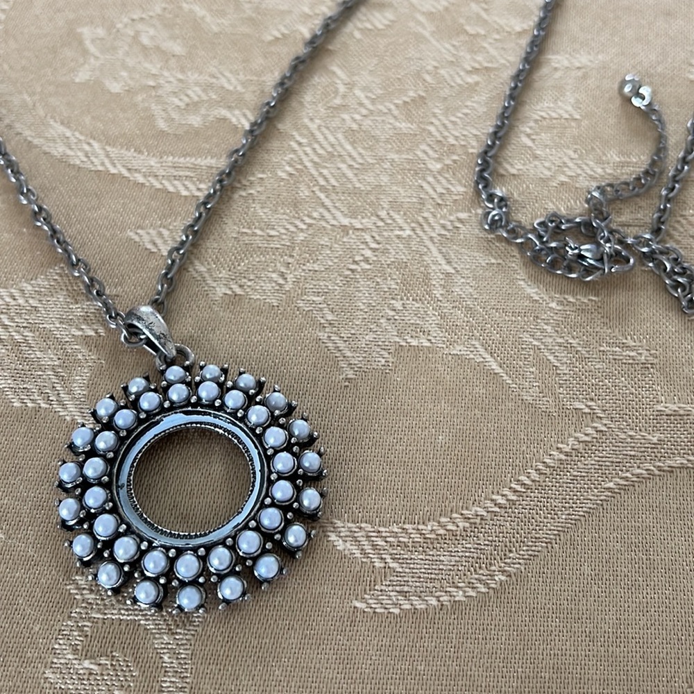 Long neckless - Picture 2 of 3